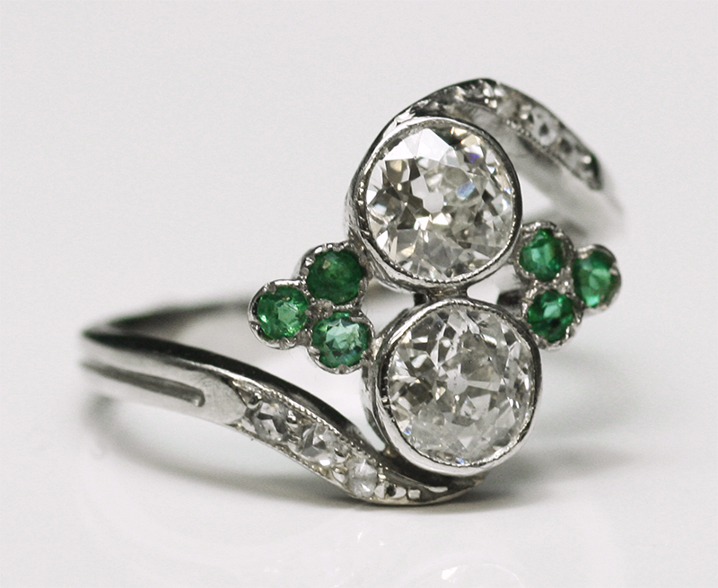 Antique Gallery Soleil アンティークジュエリー / トワエモア Antique Gallery Soleil アンティークジュエリー / トワエモア